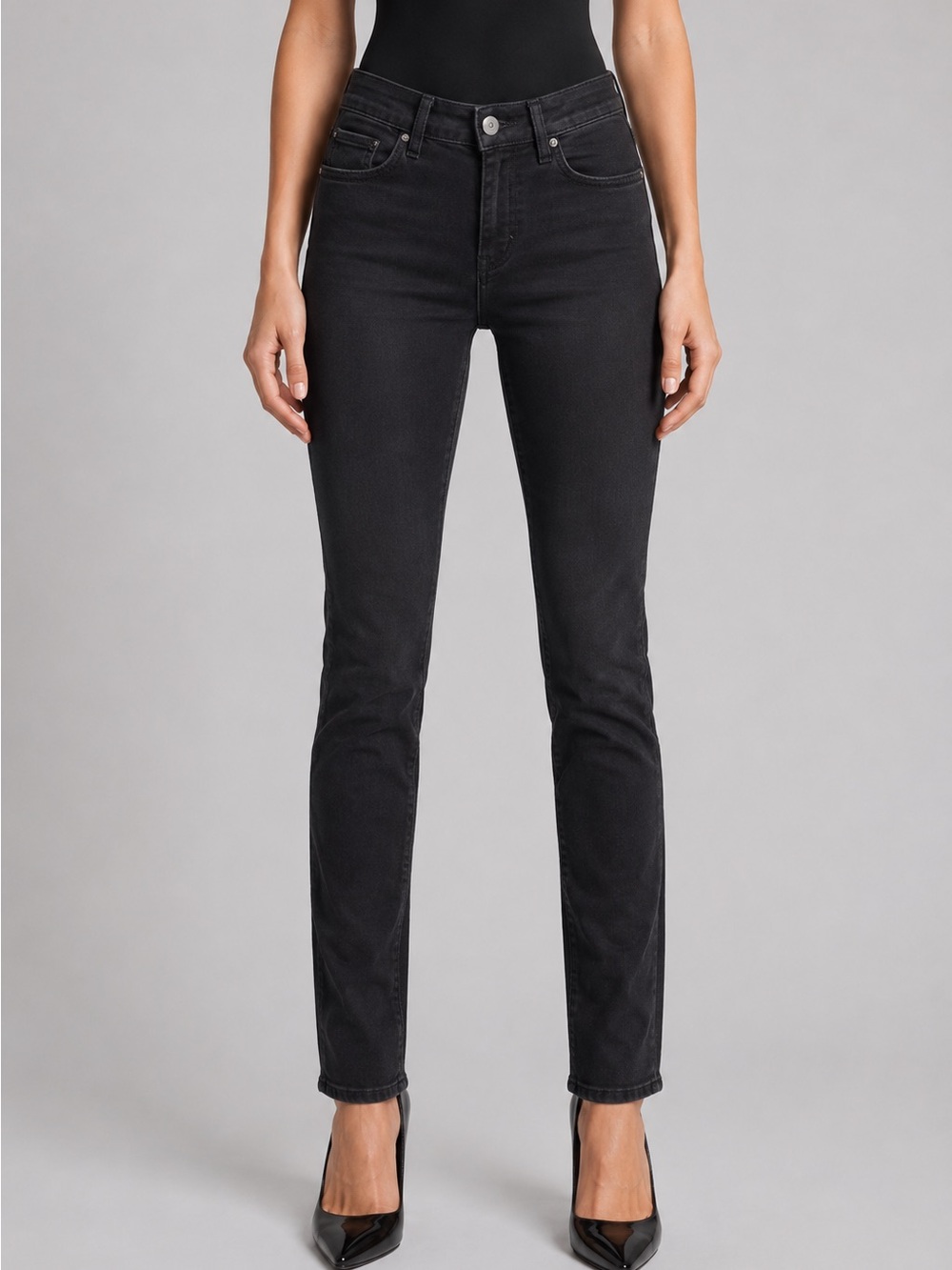 PAIGE Black Women’s Skinny Jeans